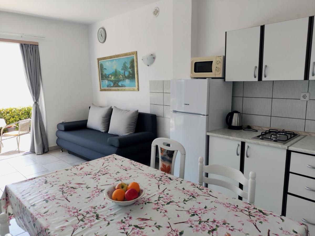Apartmani Irena Veprinac Exterior photo